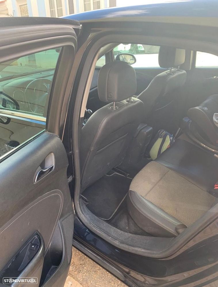Opel Astra Sports Tourer 1.7 CDTi Cosmo - 6