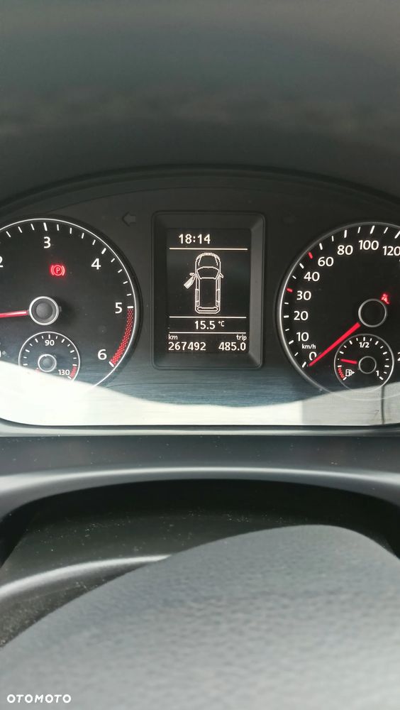 Volkswagen Touran 1.6 TDI DPF BlueMot Comfortline - 17