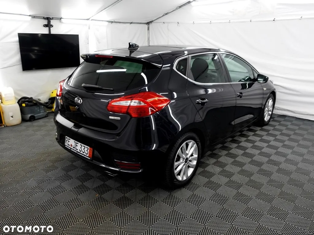 Kia Ceed Cee'd 1.6 GDI L Business Line - 5