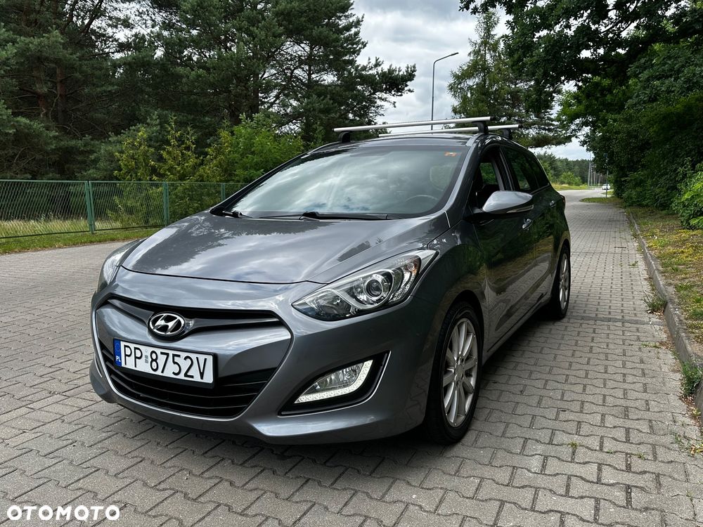 Hyundai i30 i30cw 1.4 CRDi Advantage - 2