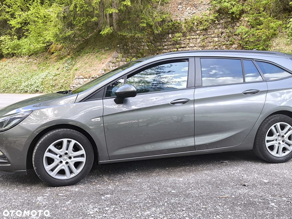 Opel Astra 1.6 CDTI Sport - 31
