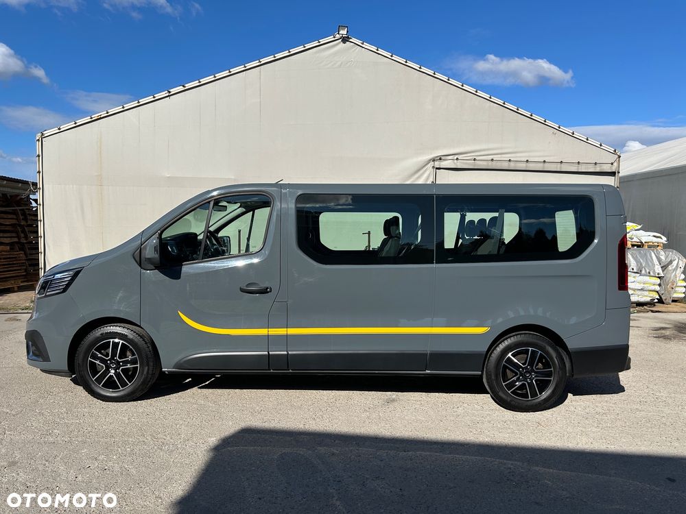 Renault Trafic 2.0 dCi - 12
