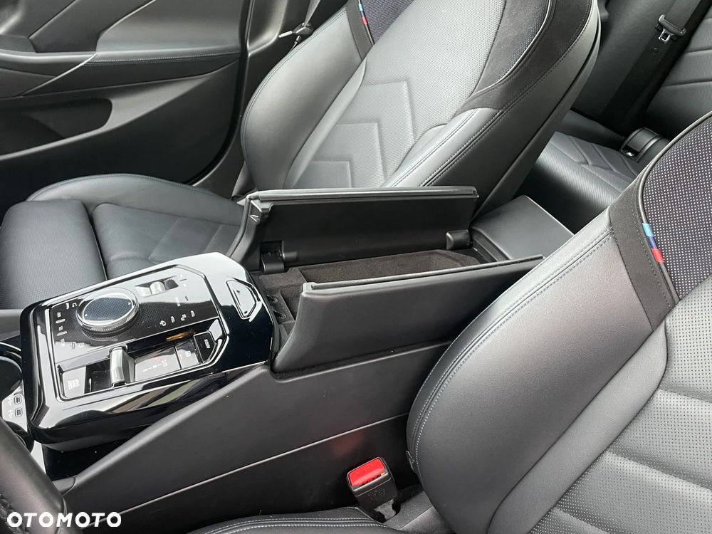BMW Seria 5 - 33