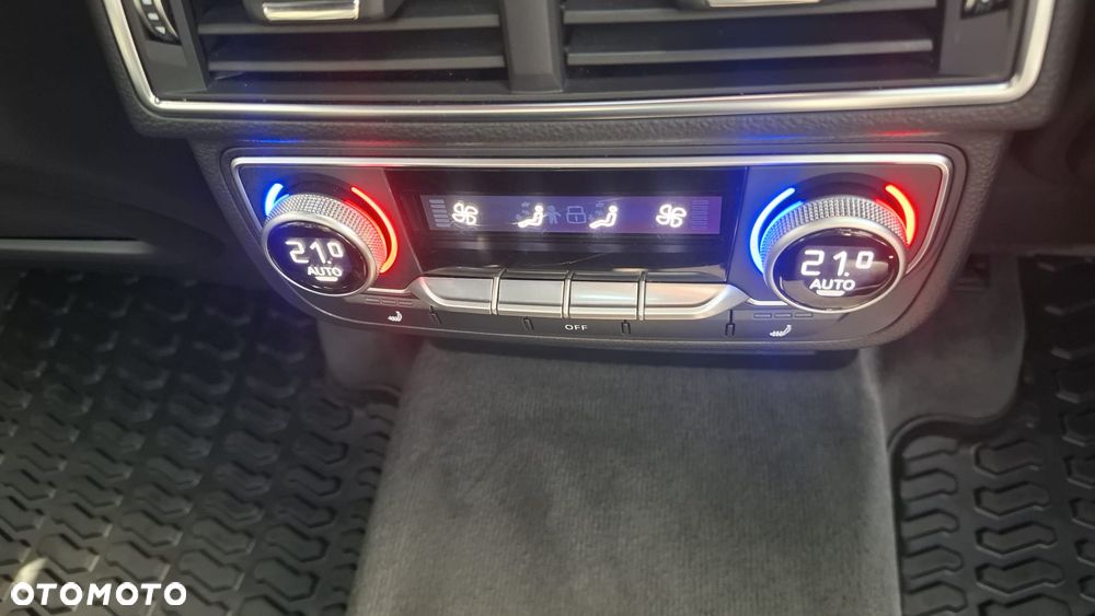 Audi Q7 - 19