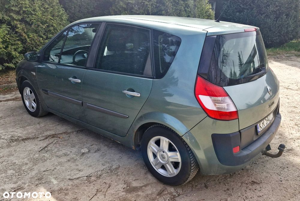 Renault Scenic 1.6 Confort Expression - 4