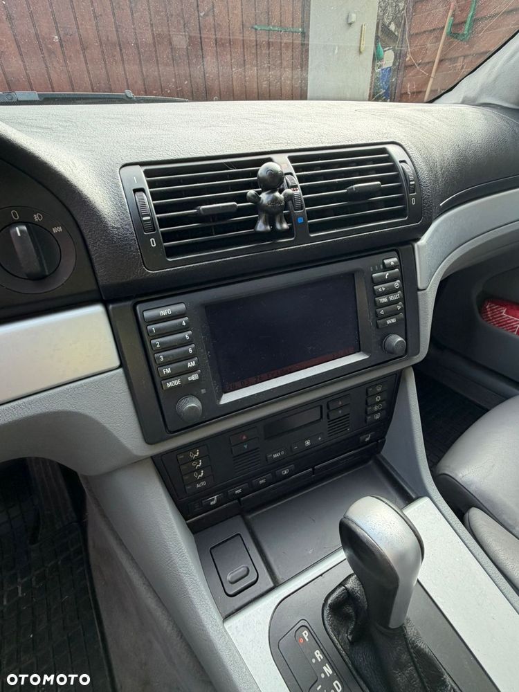 BMW Seria 5 - 28