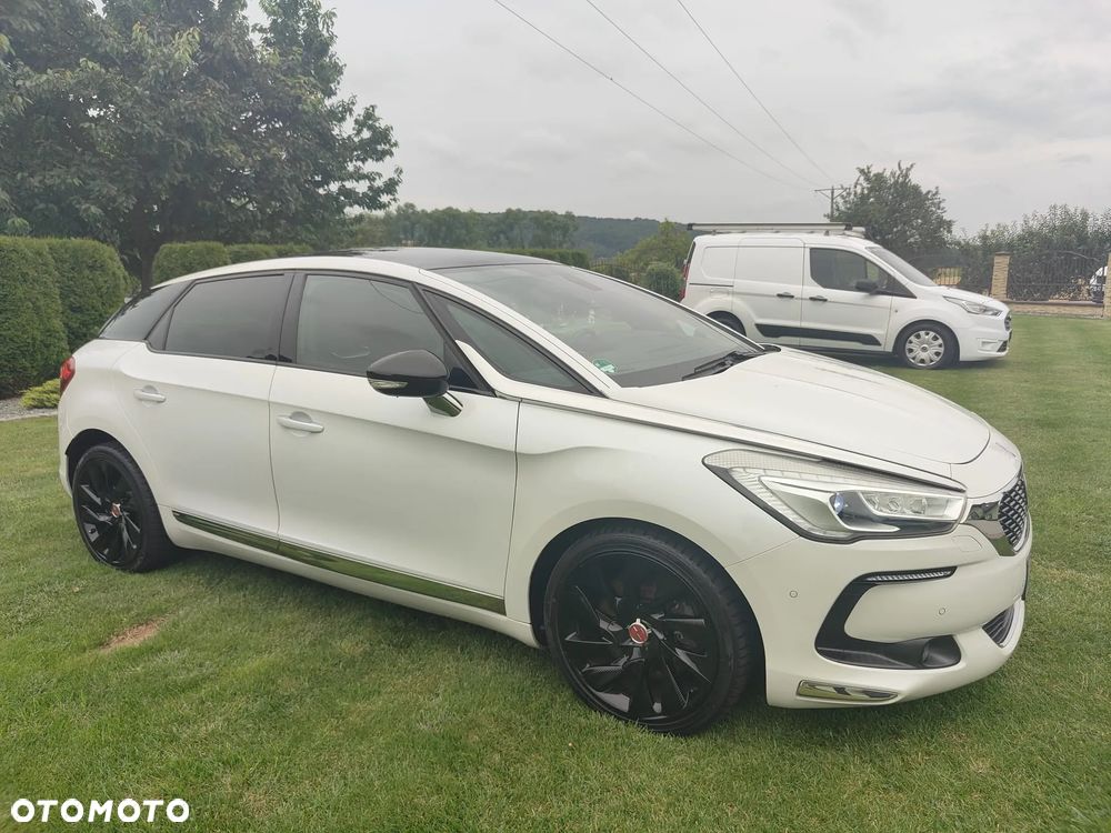 DS Automobiles DS 5 - 17