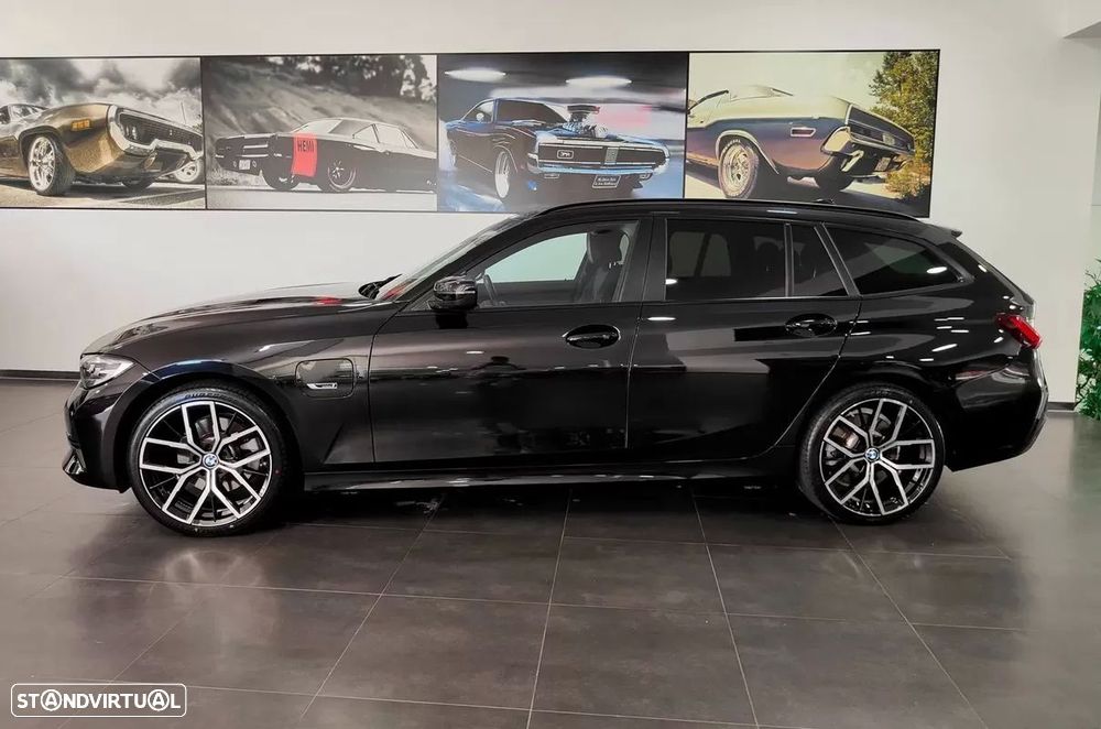 BMW 320 e Line Sport Auto — fotografia 23