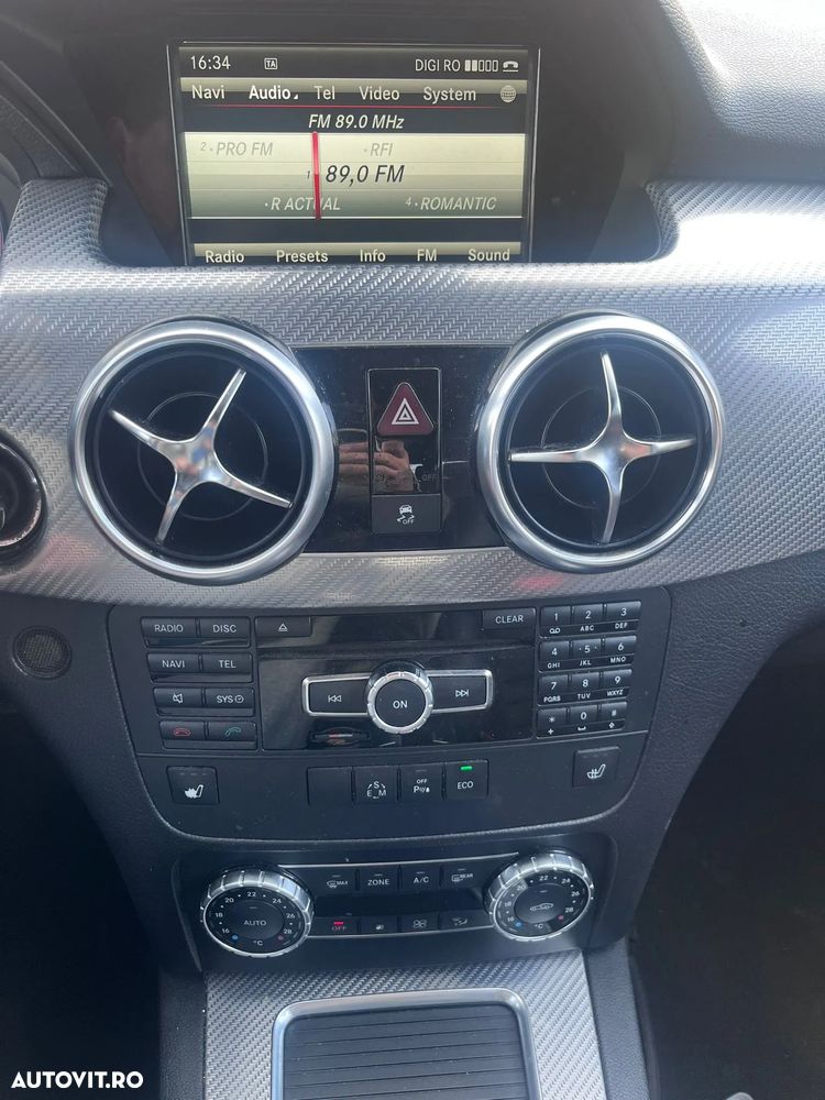 Mercedes-Benz GLK - 7