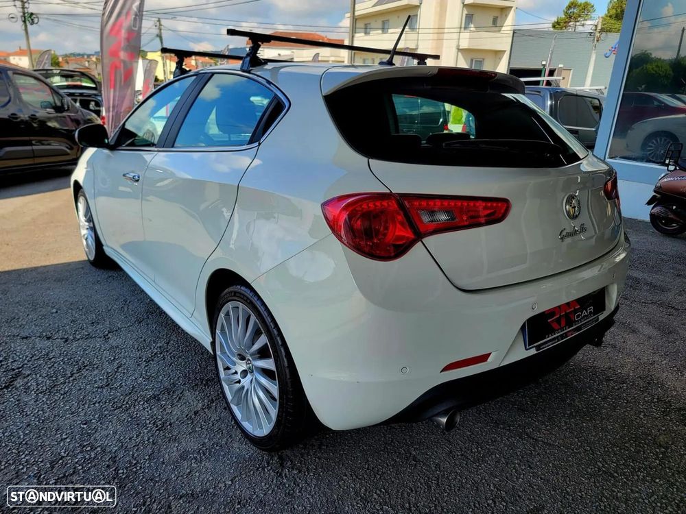Alfa Romeo Giulietta - 5