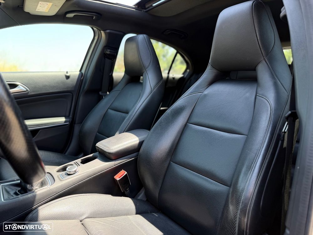 Mercedes-Benz A 180 d AMG Line - 10