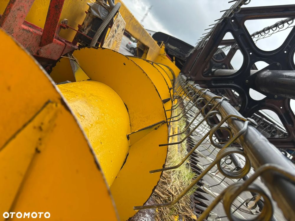 New Holland CS 540 - 8