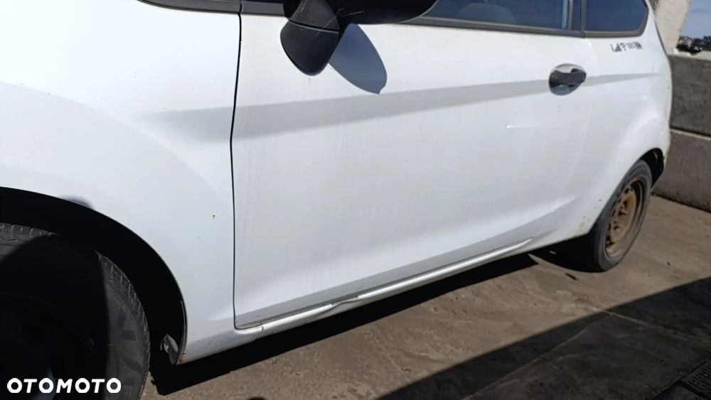35455 ford fiesta mk7 1.4 tdci na części lakier H9 - 11