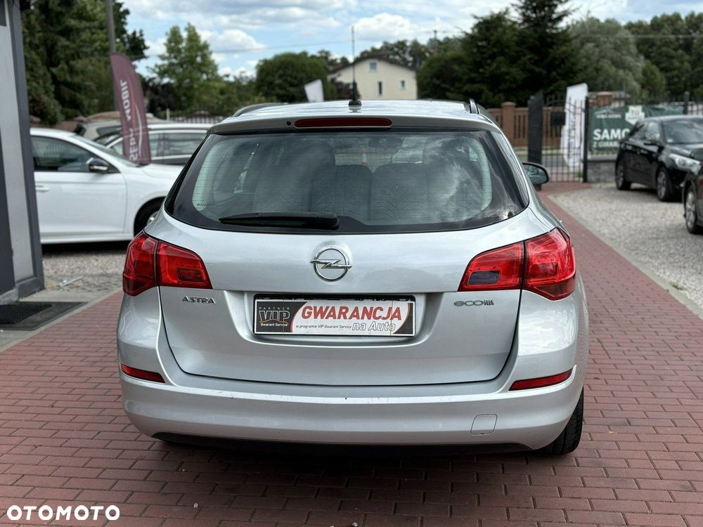 Opel Astra - 9