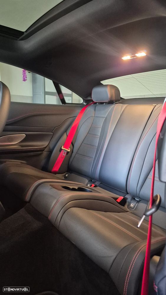 Mercedes-Benz E 53 AMG 4Matic+ - 11