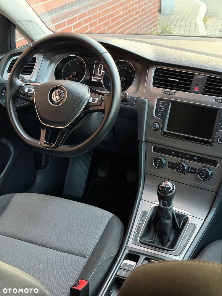 Volkswagen Golf 1.6 TDI BlueMotion Trendline - 10