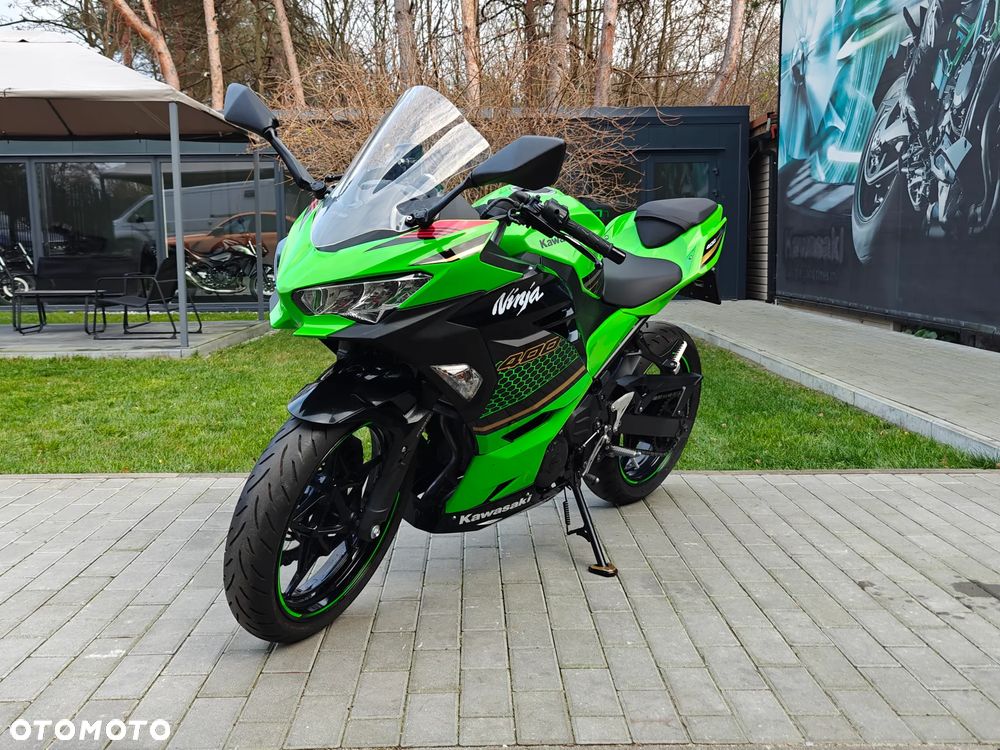 Kawasaki Ninja - 1