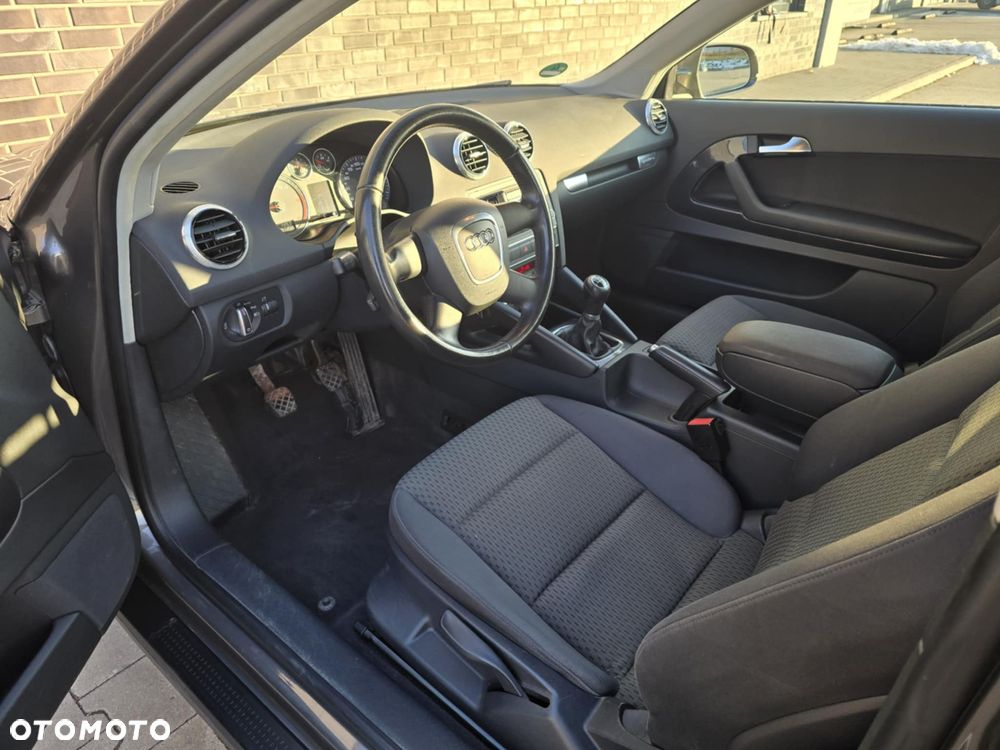 Audi A3 3-drzwiowe 2.0 TDI Quattro Ambiente - 19