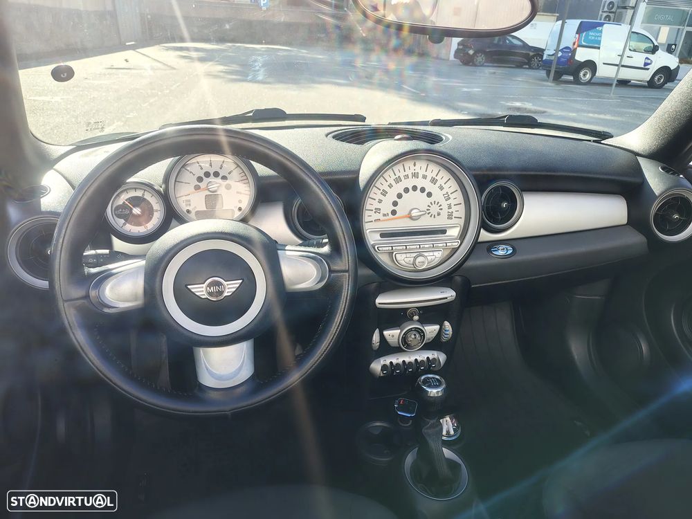 MINI Cabrio One - 7