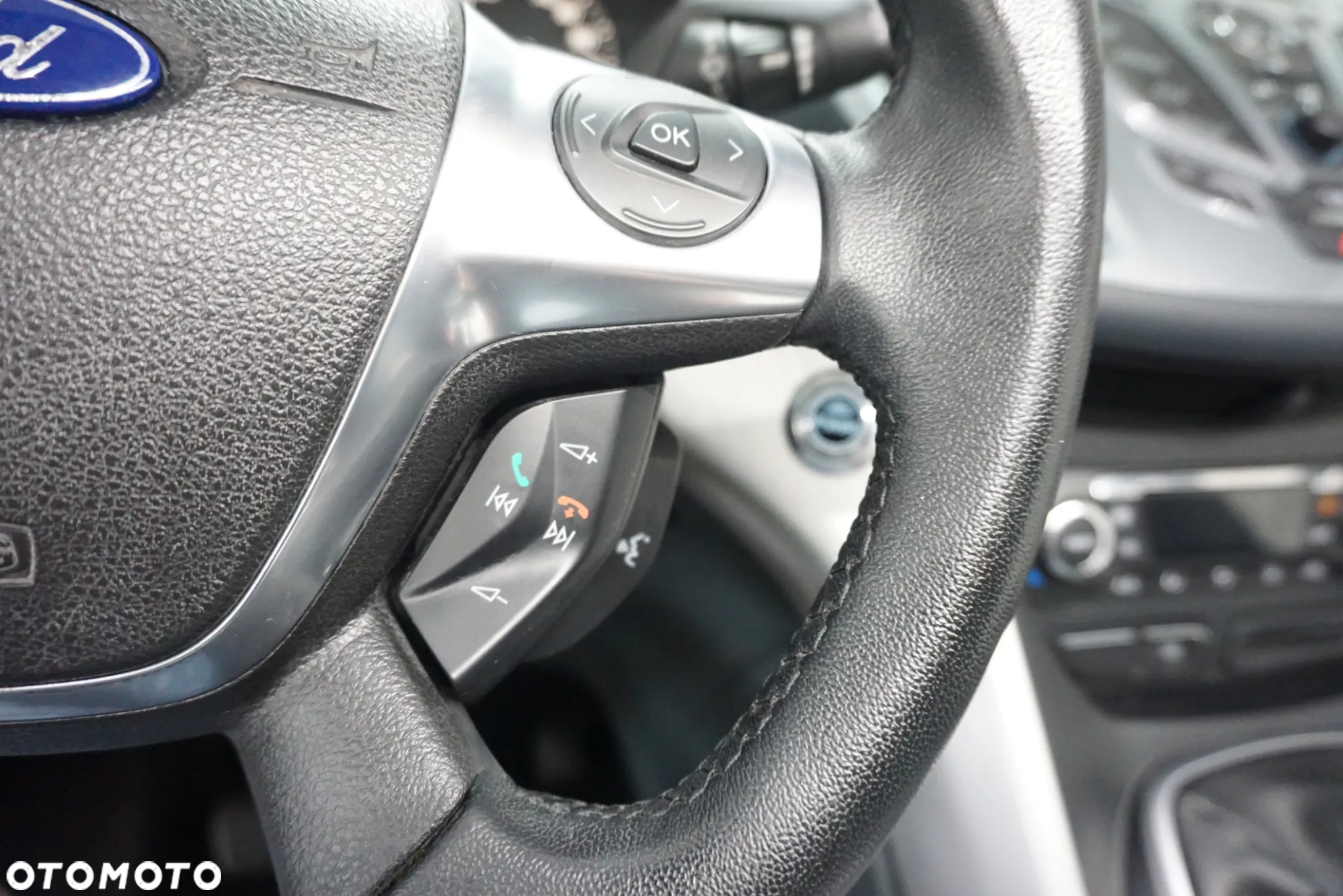 Ford C-MAX 1.6 Edition - 28