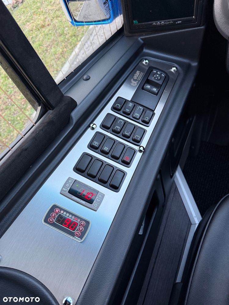 Mercedes-Benz Sprinter 519 - 24