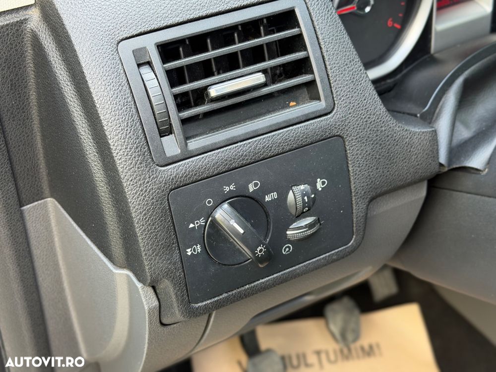 Ford Kuga 2.0L TDCi DPF Trend - 10