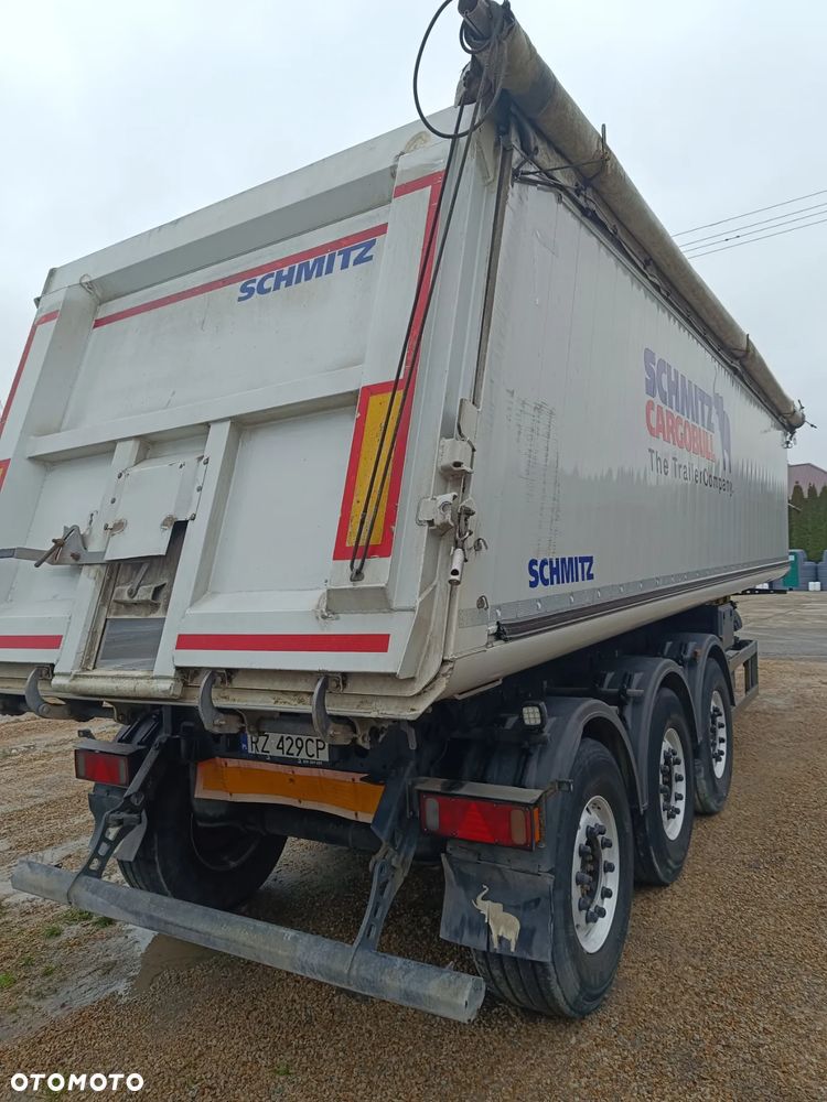 Schmitz Cargobull - 3