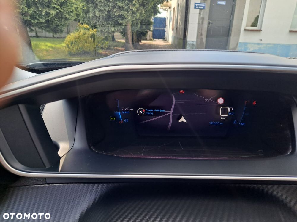 Peugeot 2008 PureTech 130 EAT8 Allure - 27