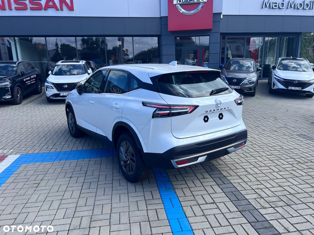 Nissan Qashqai 1.3 DIG-T mHEV Acenta Xtronic - 6
