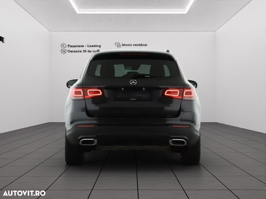 Mercedes-Benz GLC 300 e 4Matic 9G-TRONIC AMG Line - 4