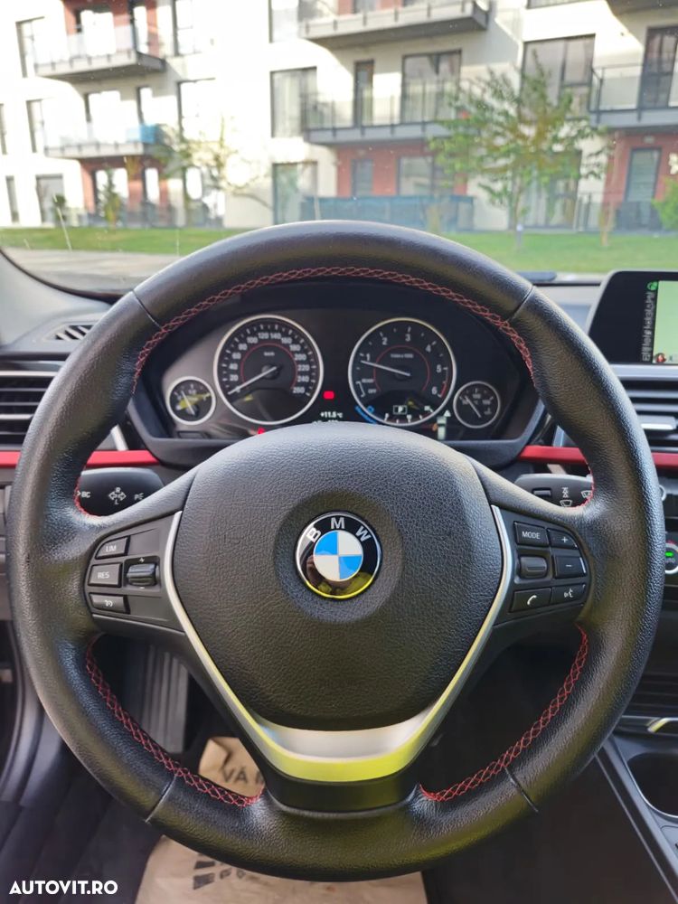 BMW Seria 3 318d Touring Aut. Sport Line - 10