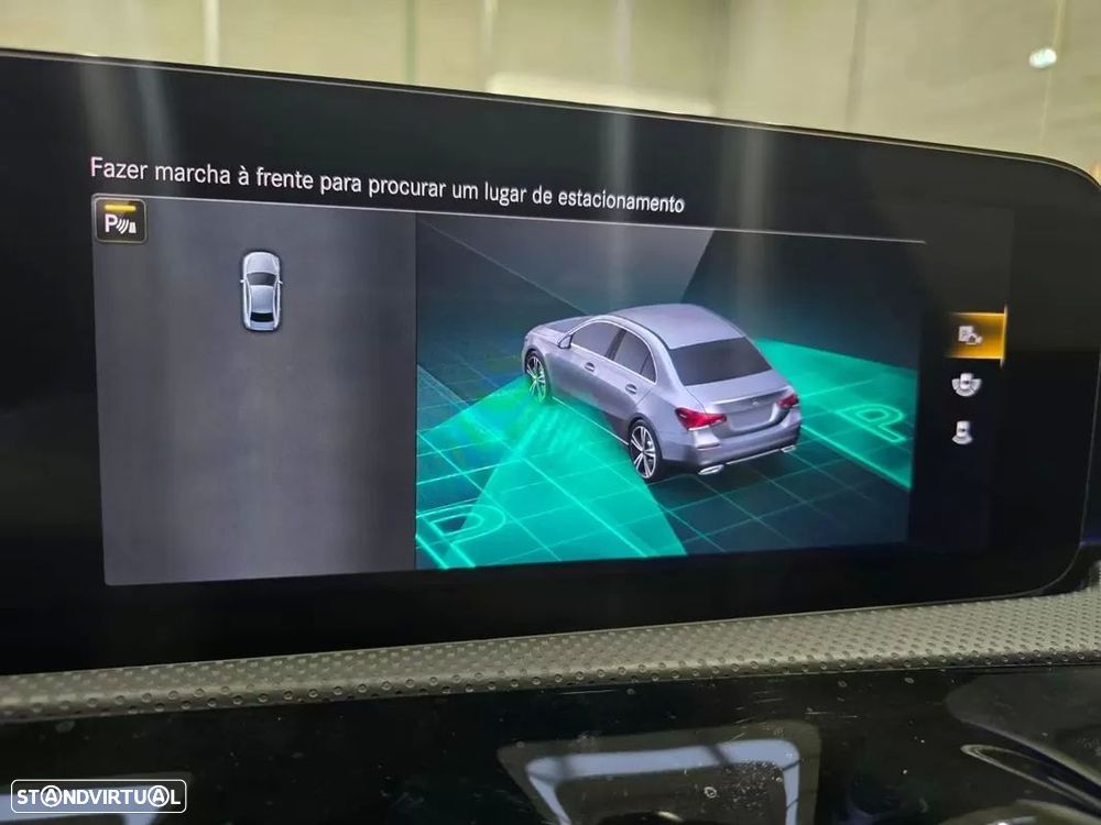 Mercedes-Benz A 250 Limousine e 8G-DCT AMG Line - 41