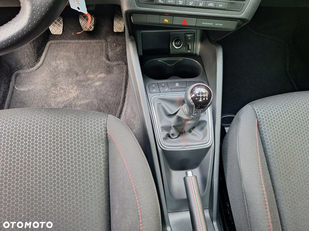Seat Ibiza 1.0 TSI S&S Black Edition - 21