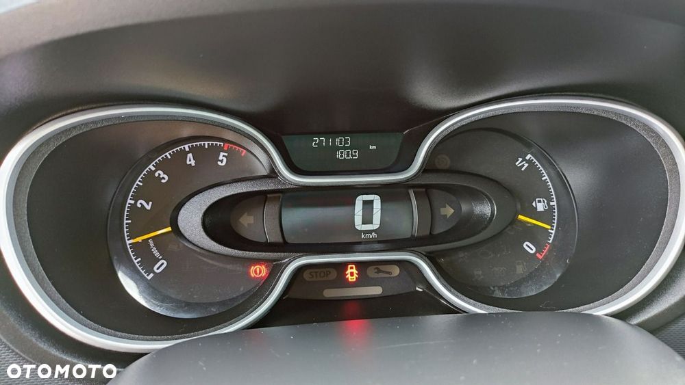 Opel Vivaro - 31