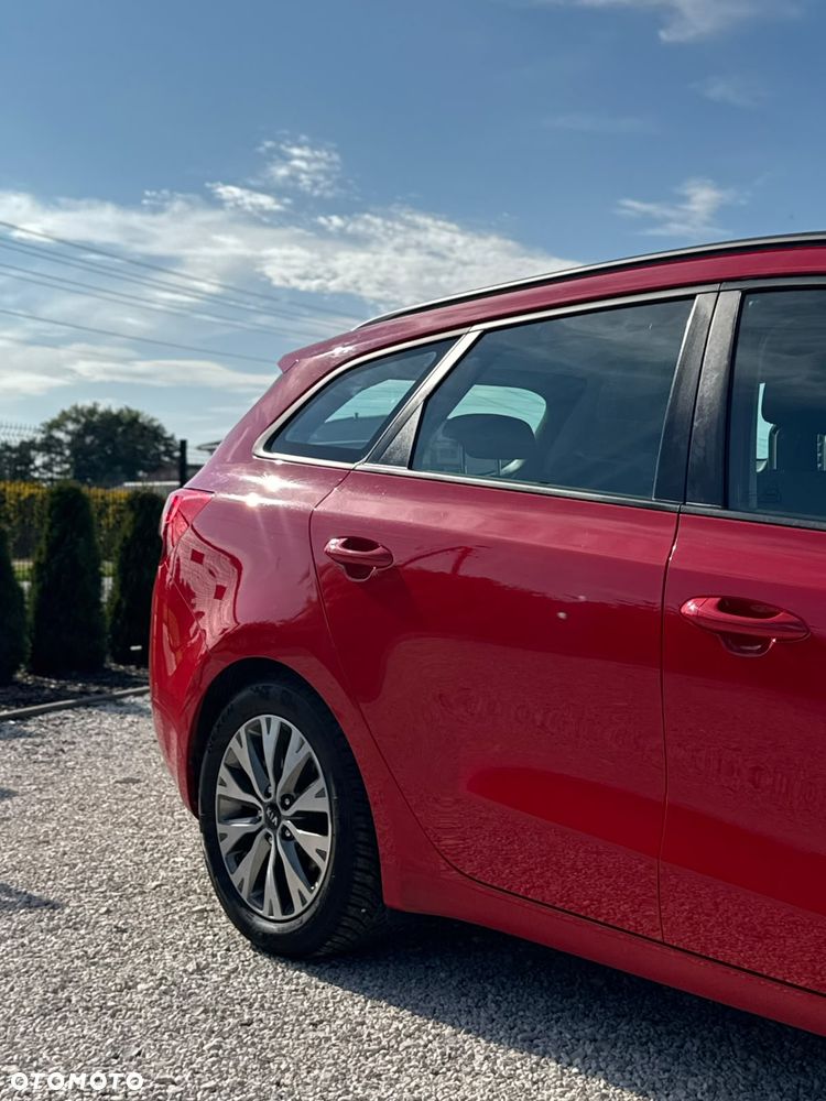 Kia Ceed 1.6 GDI L Business Line - 13