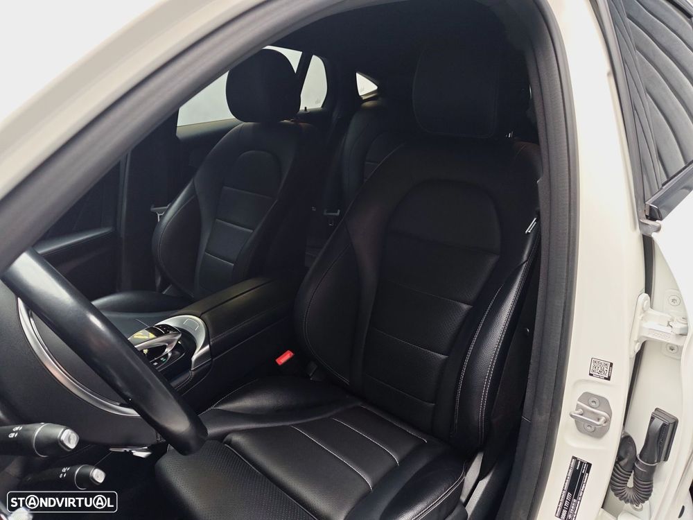 Mercedes-Benz GLC 250 d Coupé AMG Line 4-Matic - 19