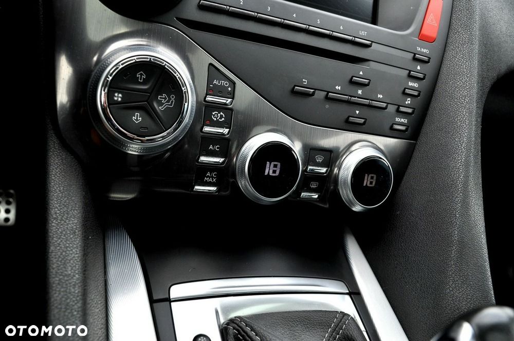 Citroën DS5 HDi 165 SportChic - 32