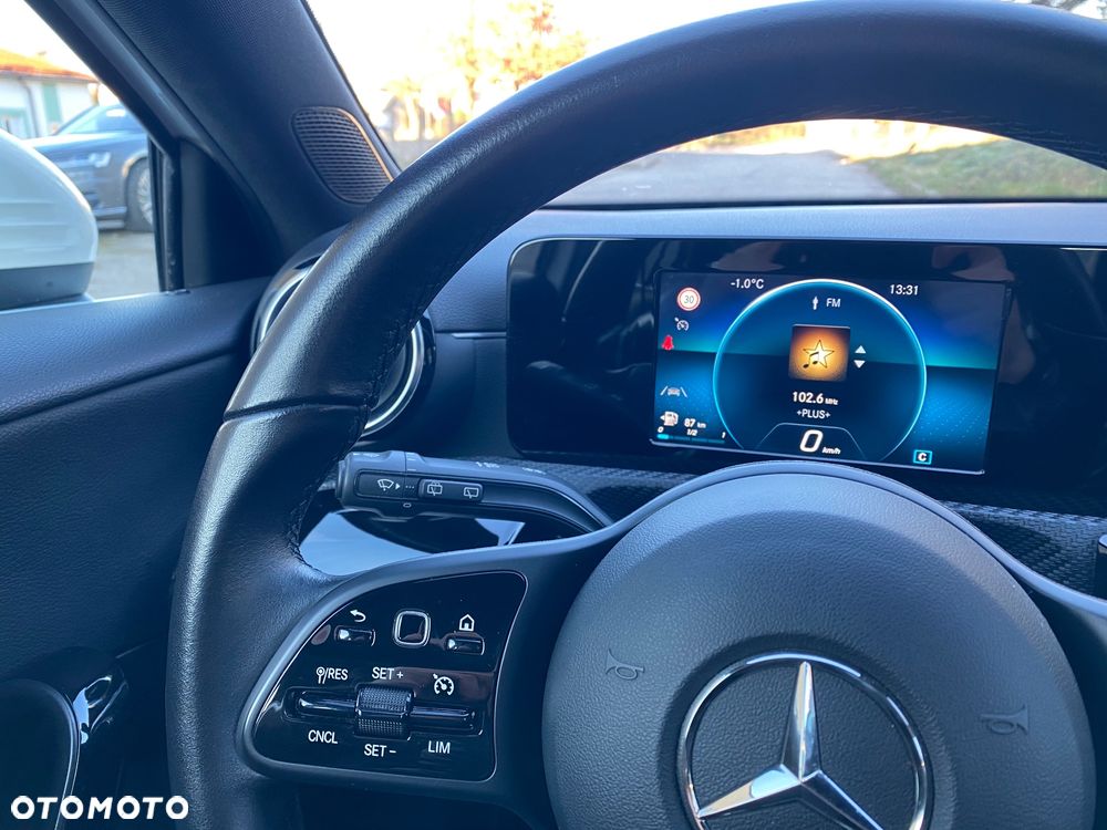 Mercedes-Benz Klasa A 180 d Style - 23