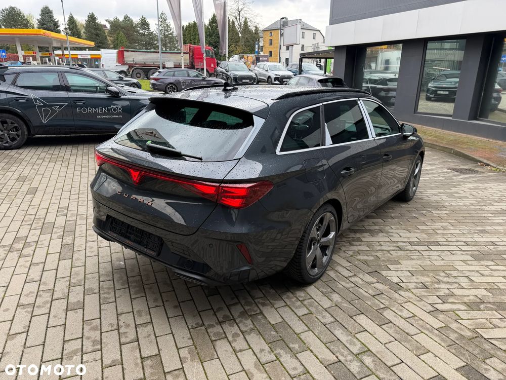 Cupra Leon Sportstourer 2.0 TSI 4Drive DSG - 4