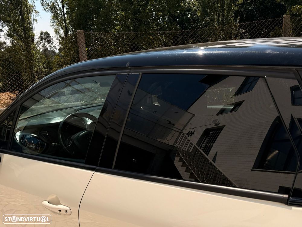 Renault Captur - 12