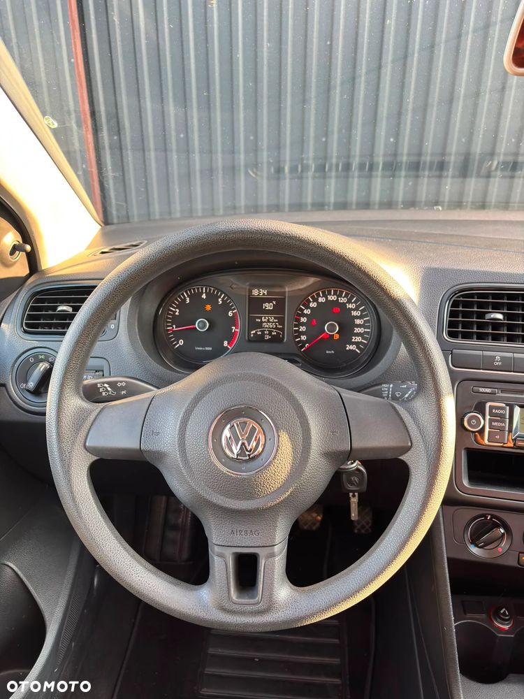 Volkswagen Polo 1.2 Tour Edition - 17