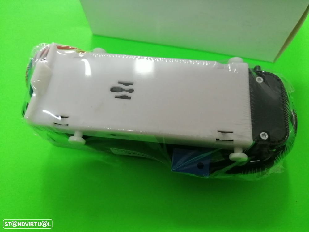 Botões de comando dos vidros das portas Mercedes Classe C W203 NOVO - 2
