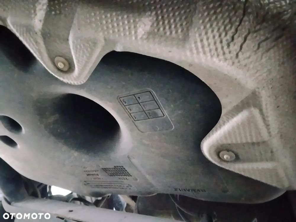 Dacia Sandero TCe 90 Celebration - 33