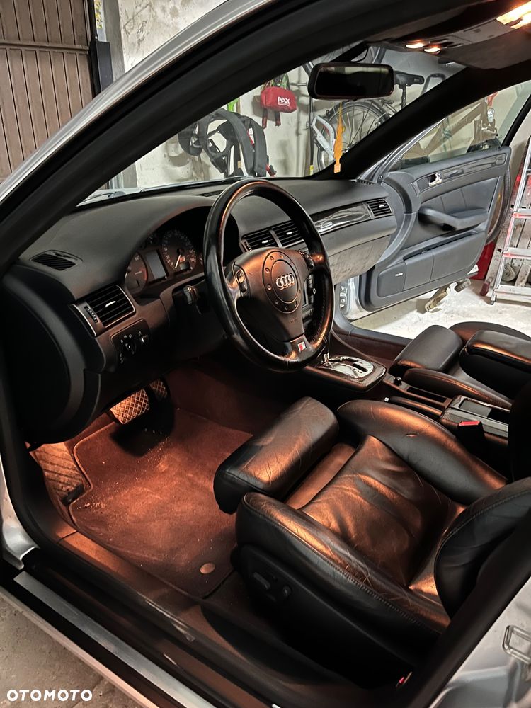 Audi S6 Avant 4.2 quattro - 15