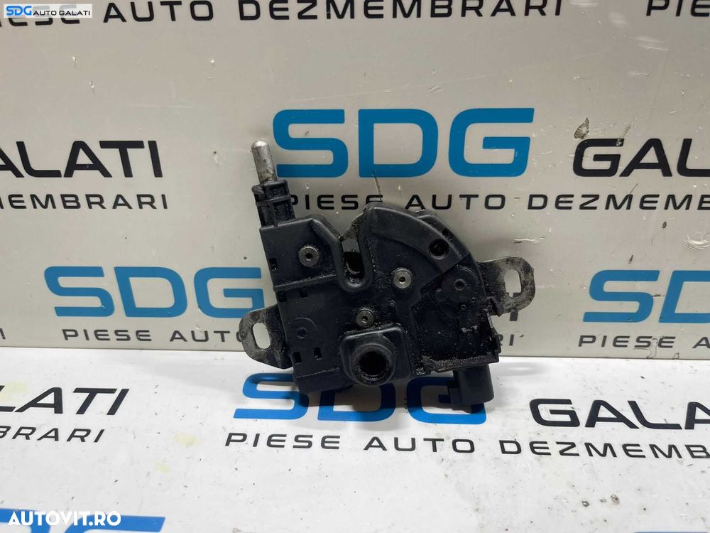 Broasca Incuietoare pentru Capota Motor Ford Focus 2 2004 - 2010 Cod 3M51-16700-AB [B3483] - 1