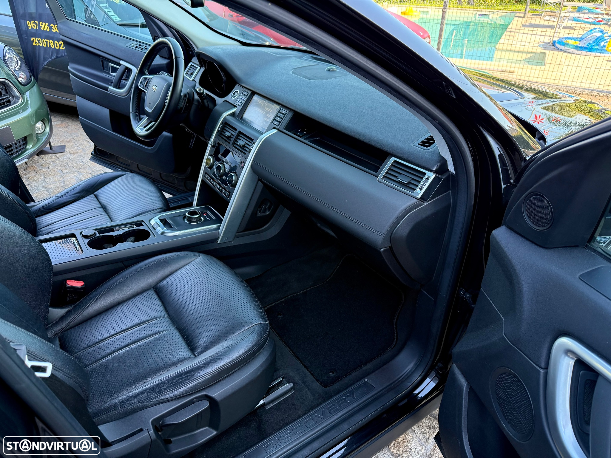 Land Rover Discovery Sport 2.0 TD4 HSE Luxury 7L Auto - 48
