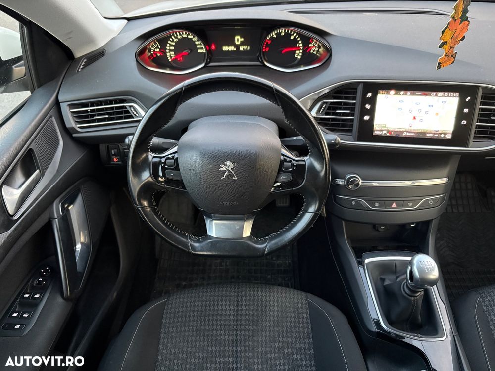 Peugeot 308 - 28