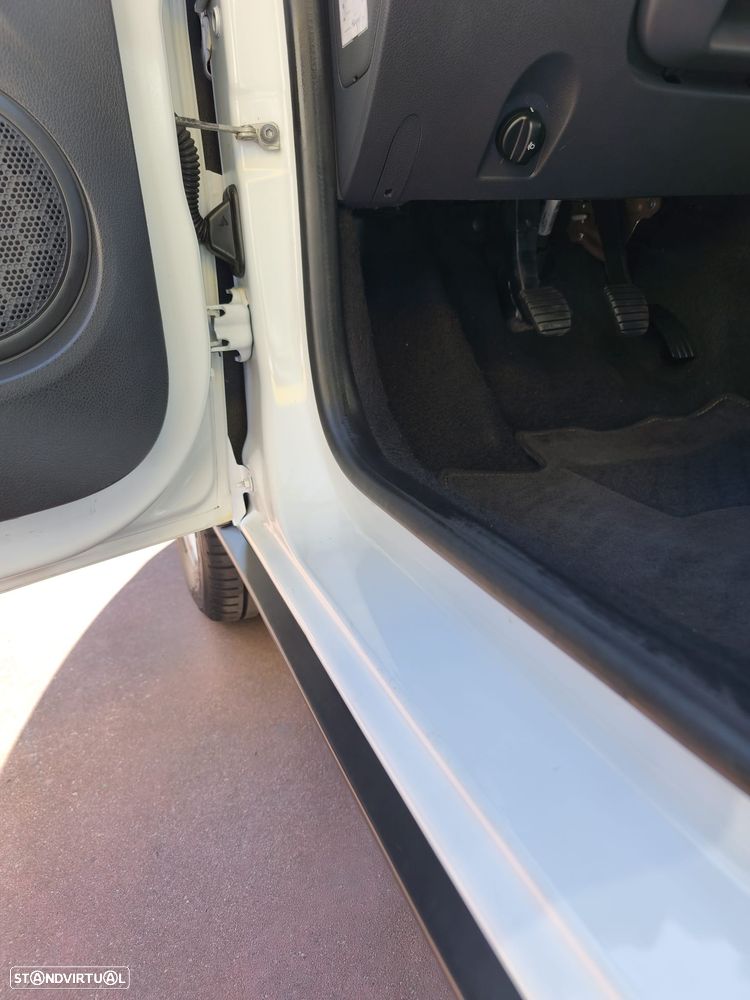 Dacia Sandero 0.9 TCe Stepway - 13