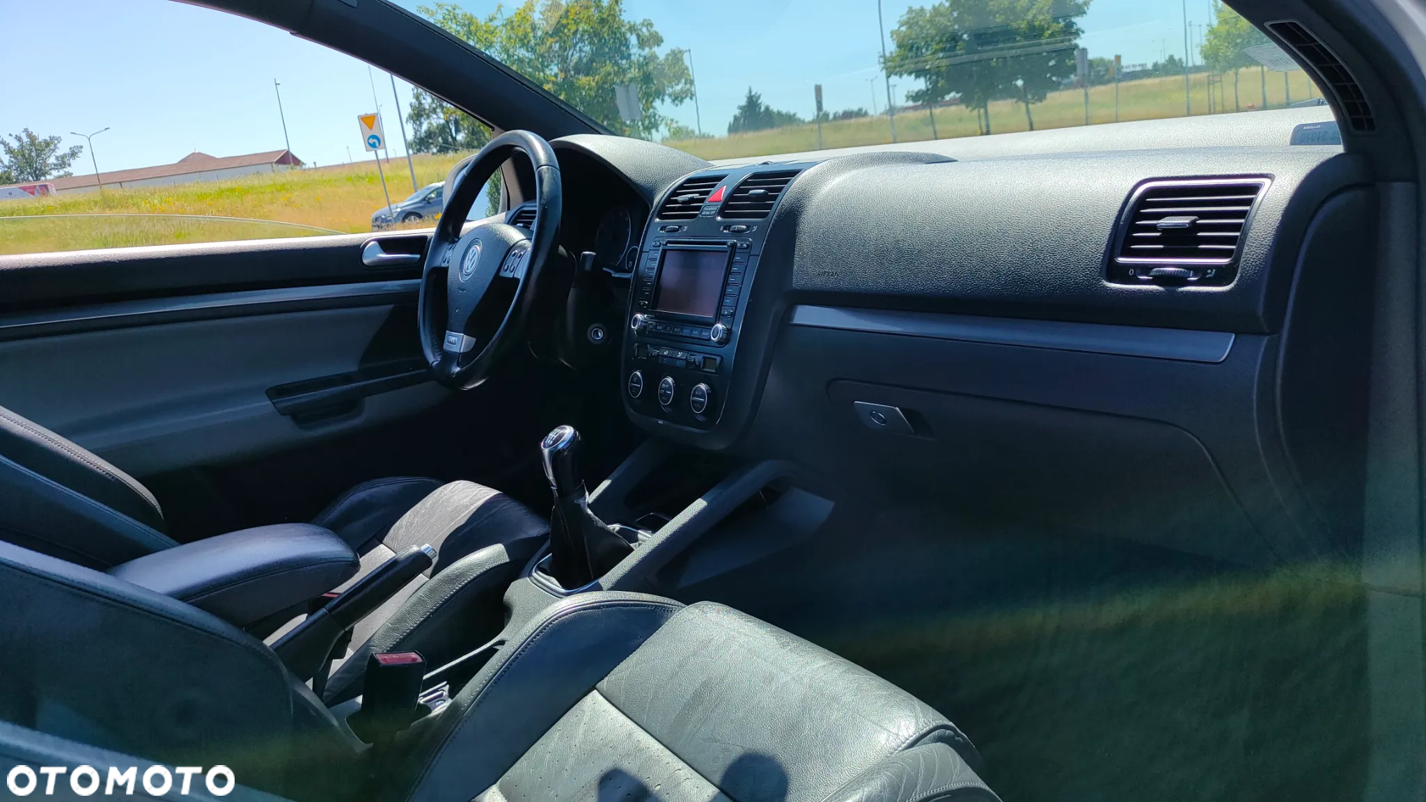 Volkswagen Golf 2.0 FSI Individual - 18