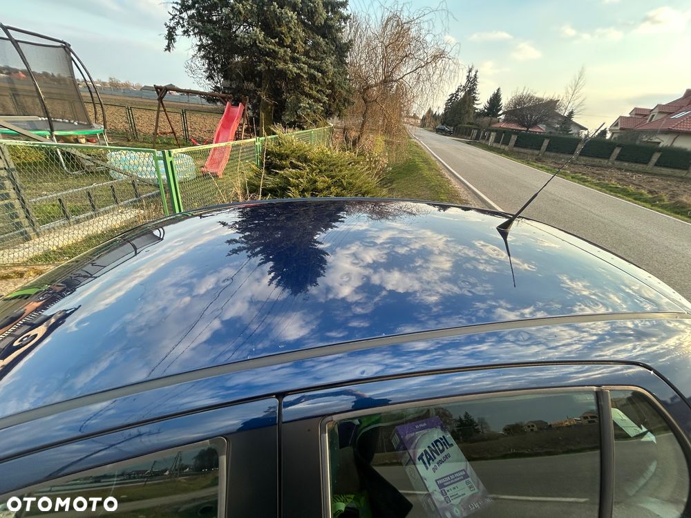 Toyota Yaris 1.3 Sol - 9